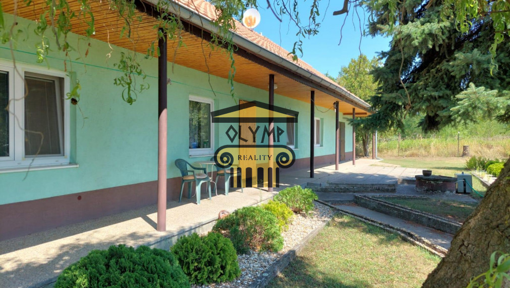 OLYMP - Samostatný 3-izbový RD v obci Bílkove Humence v okrese Senica s veľkým pozemkom v pokojnom prostredí malej obce