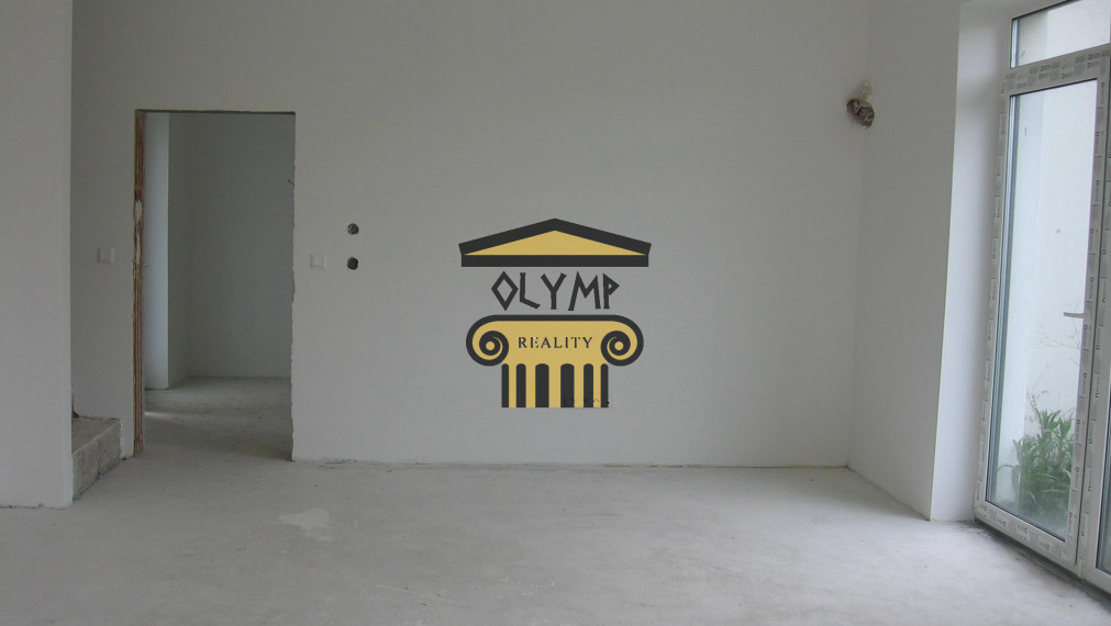 OLYMP - SKOLAUDOVANÝ a nový, tehlový 4-izb. RD s pozemkom 242 m2 v Marianke na Lúčnej ul.
