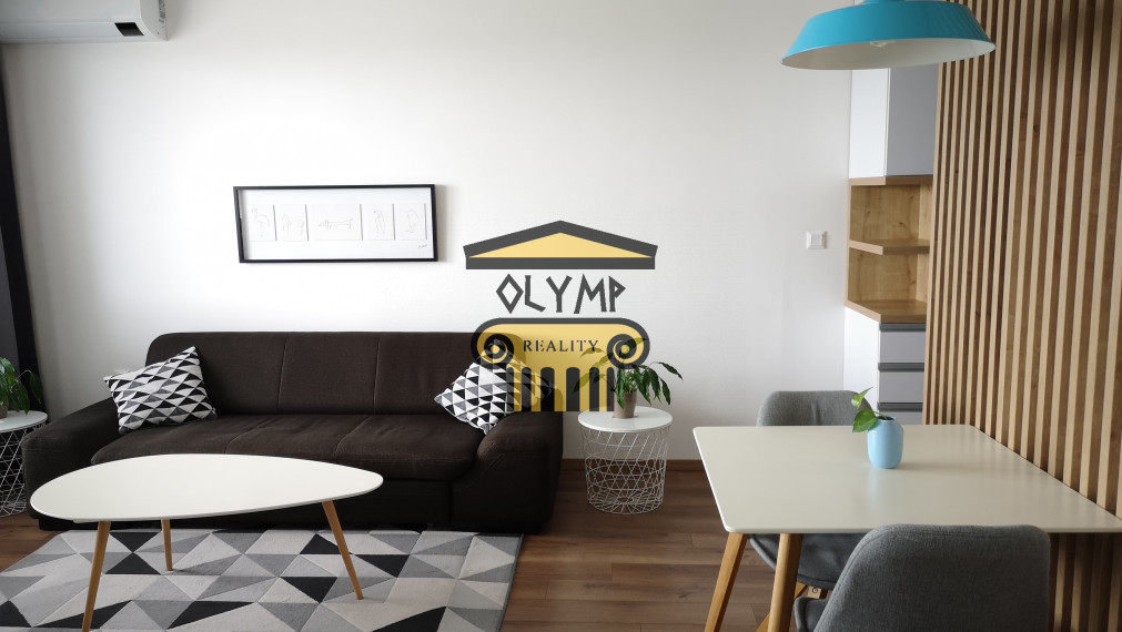 OLYMP -  Kompletne a moderne zrekonštruovaný 2-izbový byt na ulici Ľ. Fullu – Dlhé Diely s 2 balkónmi