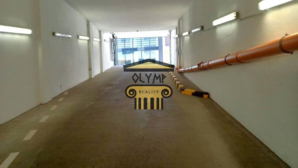 Prenájom vnútorné garážové PARKOVACIE STÁTIE v širšom centre, pri Medickej záhrade, Bratislava I, Strážnicka