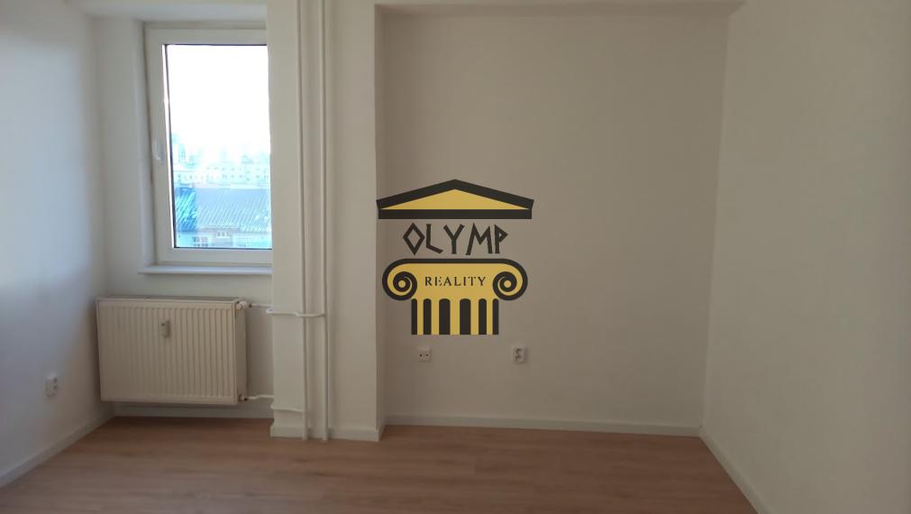 OLYMP – Predaj 3-izbového bytu s loggiou v zateplenom dome na Budyšínskej ulici