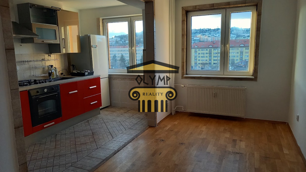 OLYMP – Predaj 3-izbového bytu s loggiou v zateplenom dome na Budyšínskej ulici