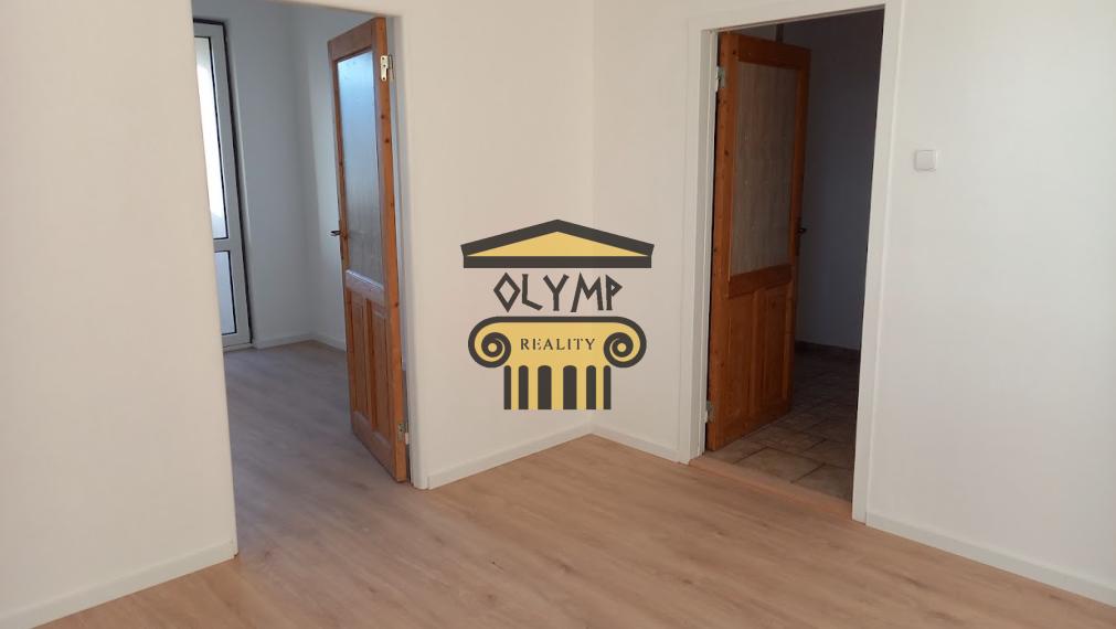 OLYMP – Predaj 3-izbového bytu s loggiou v zateplenom dome na Budyšínskej ulici