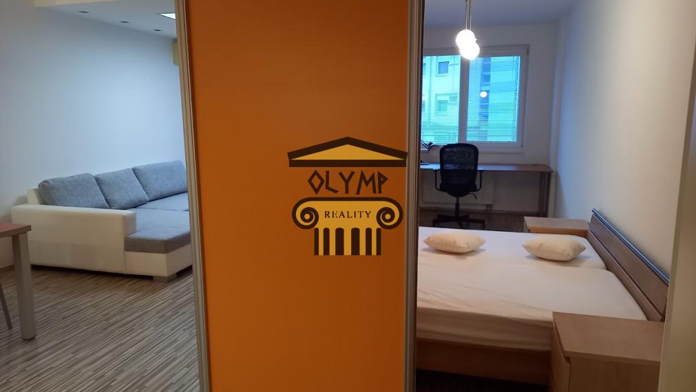 OLYMP – Veľký tehlový 2-izb. byt s balkónom a s predelenou izbou na dve časti v novostavbe na Kresánkovej ul.